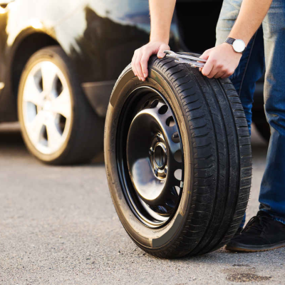 Quando trocar os pneus do carro? Sinais de desgaste e dicas