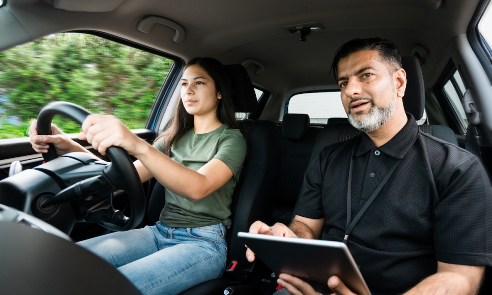 Sedãs: teste de condução dos 5 melhores do ano